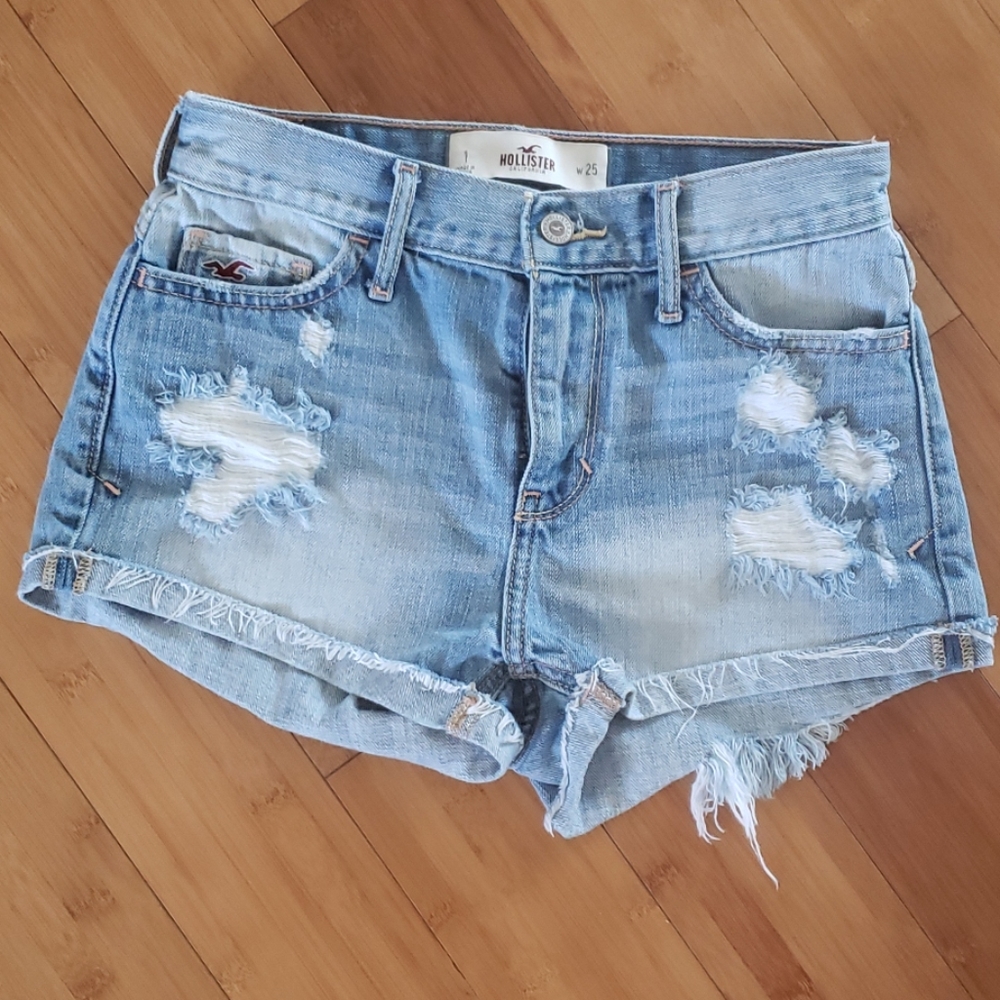 Hollister Jean shorts